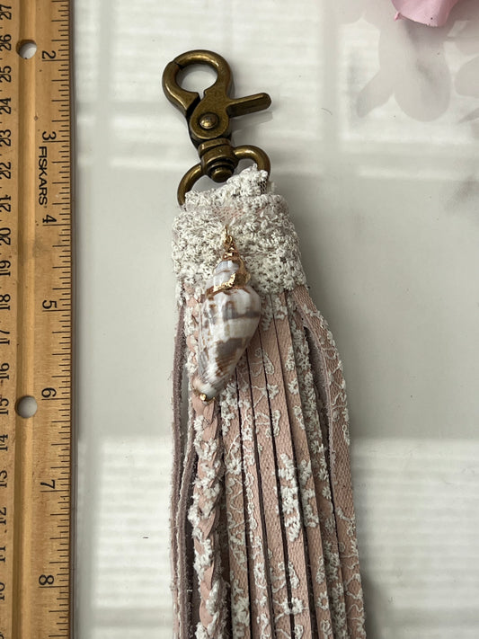 Grandma's Closet(XL tassel)