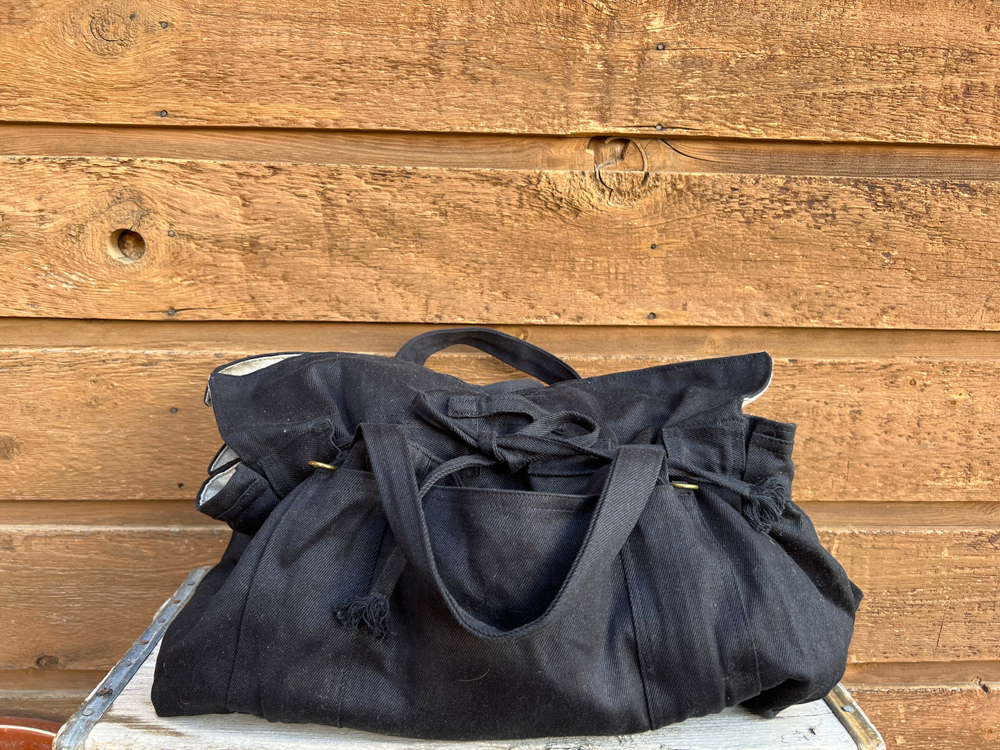 Black Hemp Passenger Travel Bag